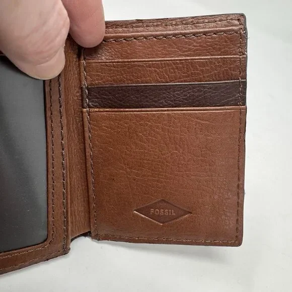 Fossil Easton RFID Trifold Wallet for Men Leather 4”x3.25” Brown - Picture 4 of 6